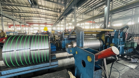 Dây chuyền cắt tấm thép tự động 1800mm Tốc độ cao 30m / phút
