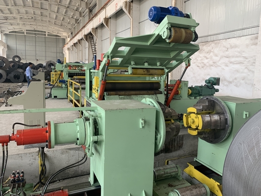 Đường rạch MAZS(1-6)×1600 rạch thành nhiều dải theo yêu cầu về độ dày và chiều rộng