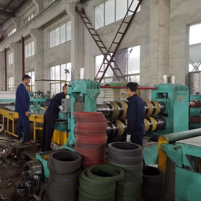 Độ dày 4mm Thiết bị rạch cuộn thép mạ kẽm bằng thép cacbon