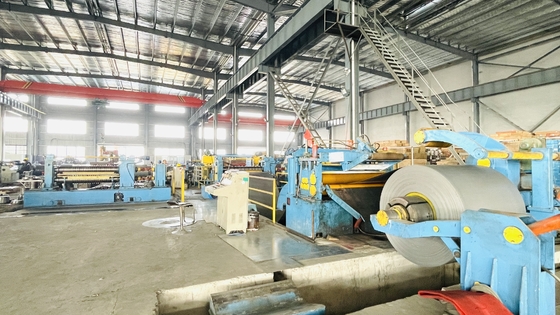 Máy cắt tấm kim loại 3 pha Tấm mạ kẽm 20m / phút