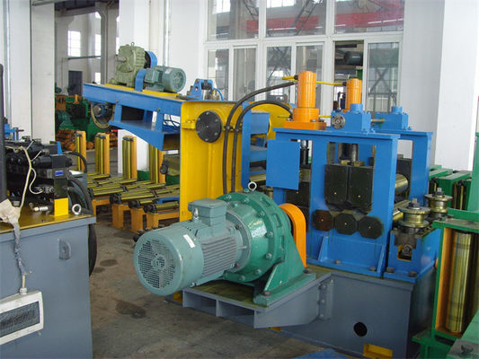 Dây chuyền sản xuất ống hàn tần số cao với bộ tích lũy dải ngang