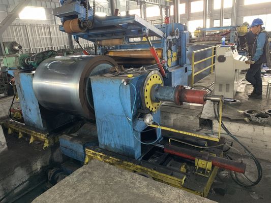 Máy xẻ rãnh tốc độ cao 60m / phút với bộ trang trí thủy lực nặng