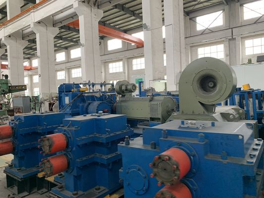 Bốn chân đế 250m / phút thép cacbon cán nguội 4hi