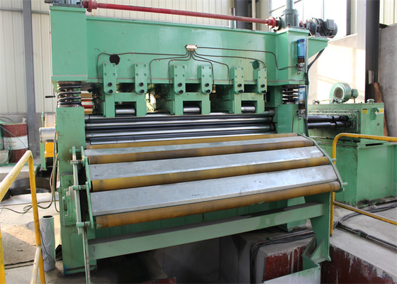 PLC 1500mm Máy cắt theo chiều dài 20m / phút Cán CE